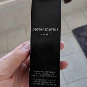 Bare Minerals Foundation